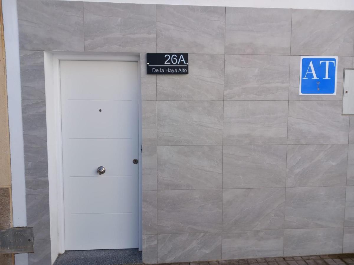 Apartamento De La Haya, Junto Al Teatro Romano Apartment Merida Bagian luar foto